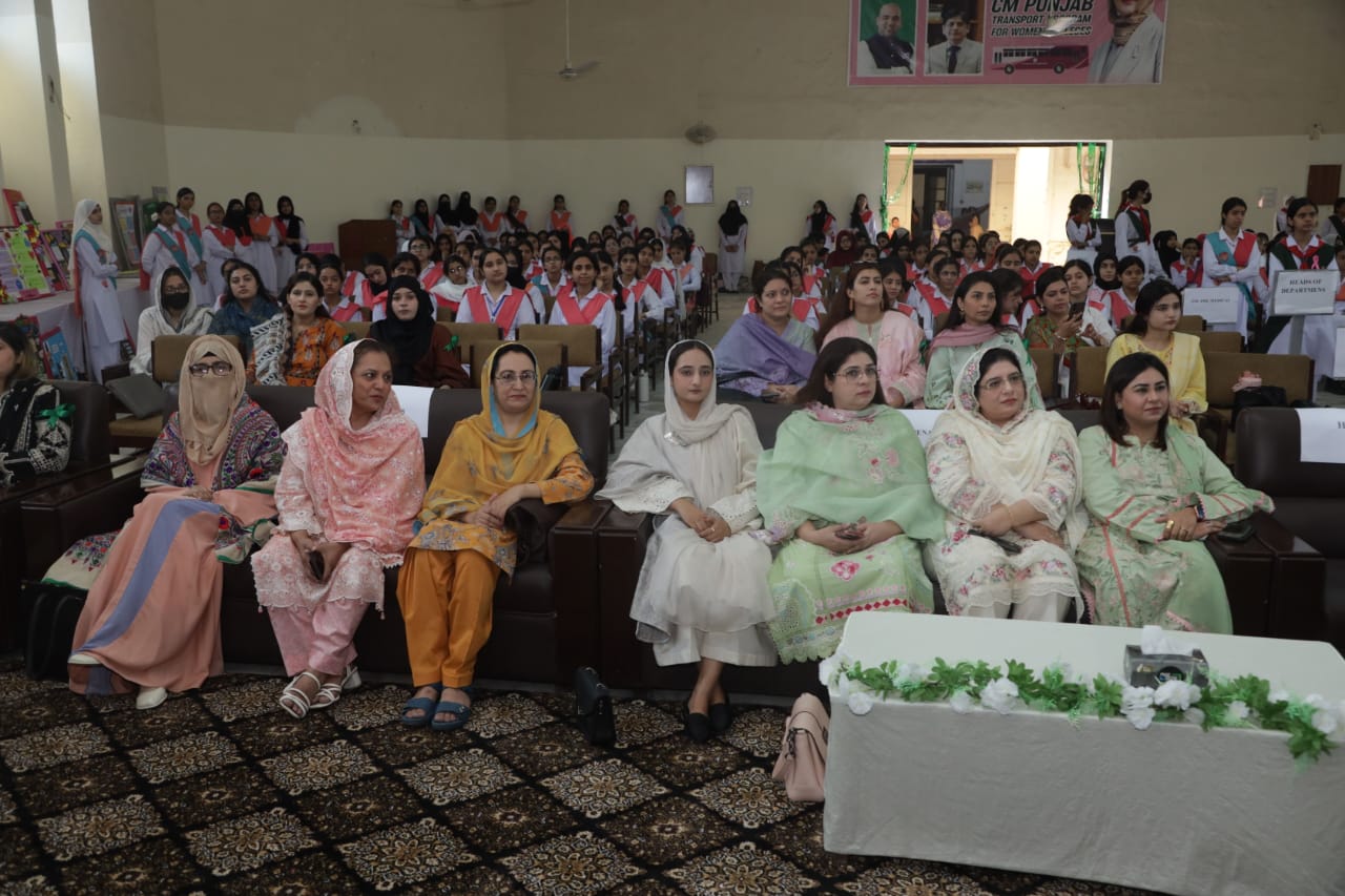 Students at the Quiz Competition